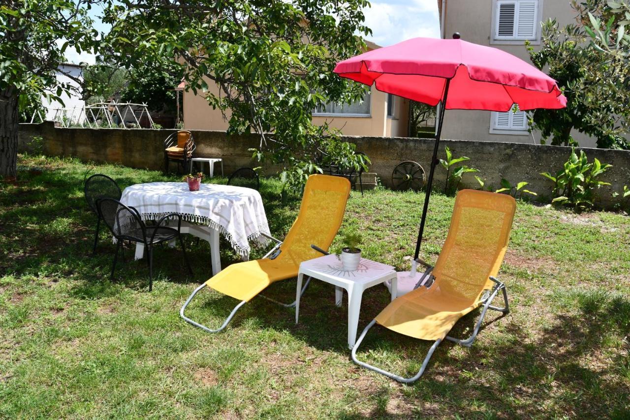 Apartmani Joja Biograd Na Moru Exterior photo