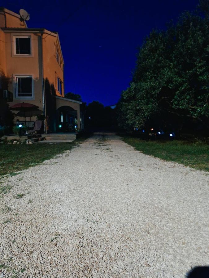 Apartmani Joja Biograd Na Moru Exterior photo